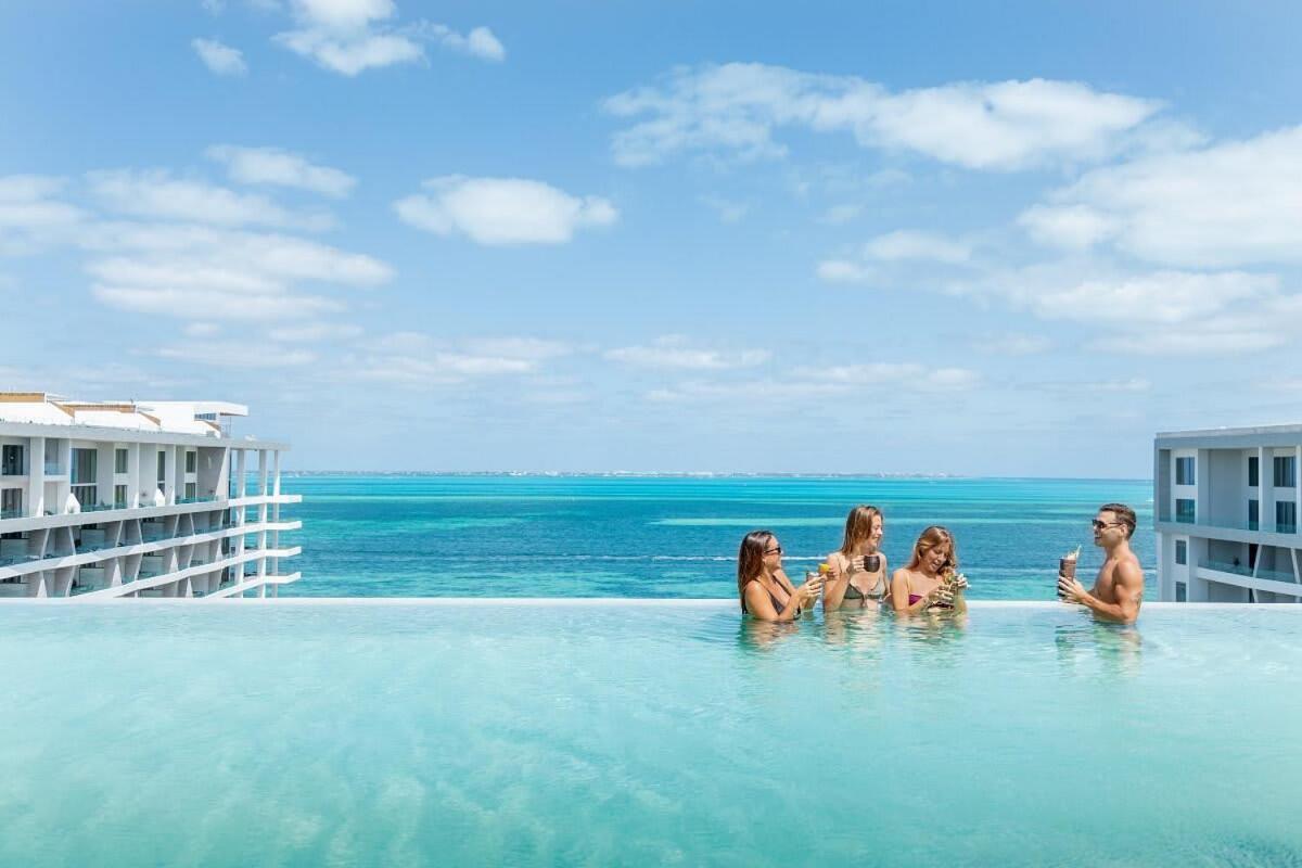 2br Oceanview Garza Blanca Apartment Cancun